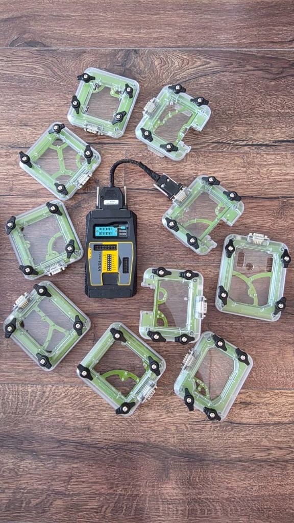 Комплект безпаєчних адаптерів VVDI Prog EZS Adapter